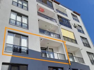 İnal Emlaktan Yeni Mahallede Satılık 2+1 100 M2 Daire