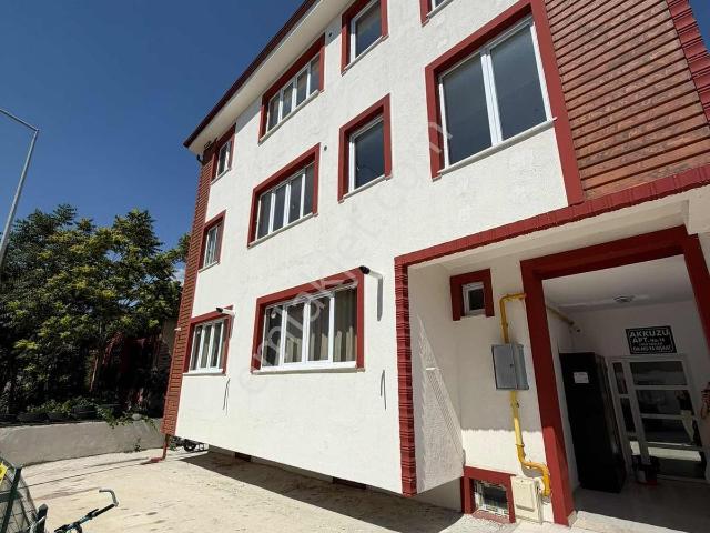 İnal Emlak'tan Zafer Mahallesinde Kiralık 2+0 Eşyalı Daire