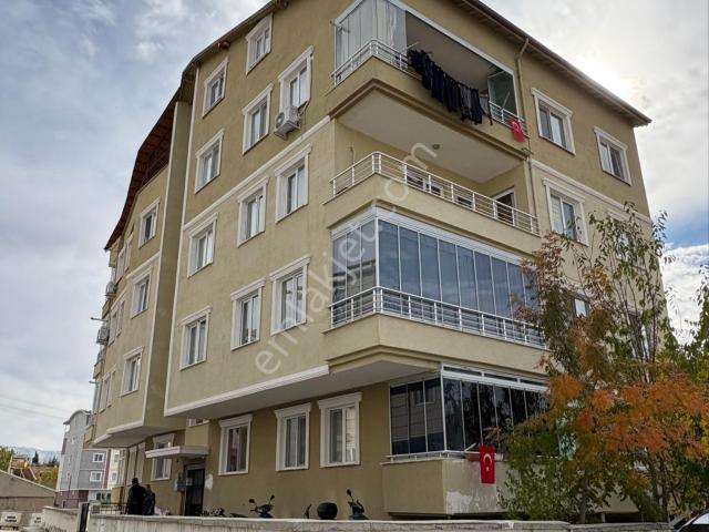 İnal Emlaktan Armağan İlci Mahallesinde Satılık 3+1 130 M2 Daire