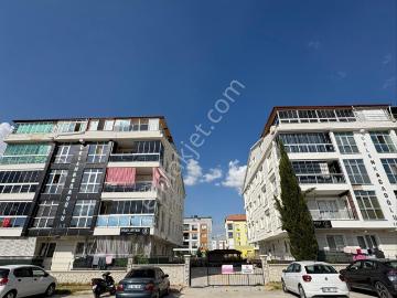 İnal Emlaktan Armağan İlci Mahallesinde Site İçerisinde Satılık 3+1 135 M2 Daire