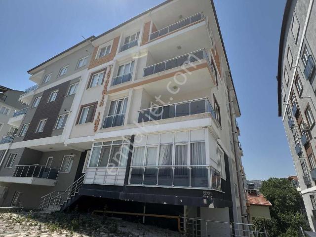 İnal Emlak'tan Emek Mahallesinde Kiralık 1+1 Eşyalı Daire