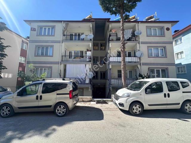 İnal Emlak'tan Emek Mahallesinde Kiralık 3+1 Daire