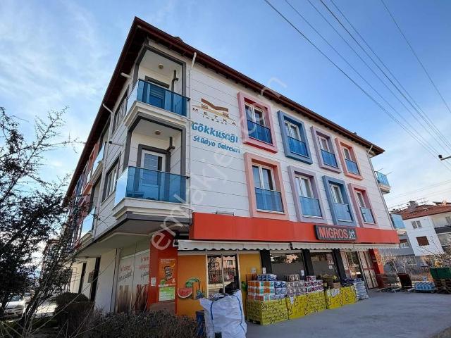 İnal Emlak'tan Fevzi Çakmak Mah.de Satılık 2+1 Eşyalı Daire