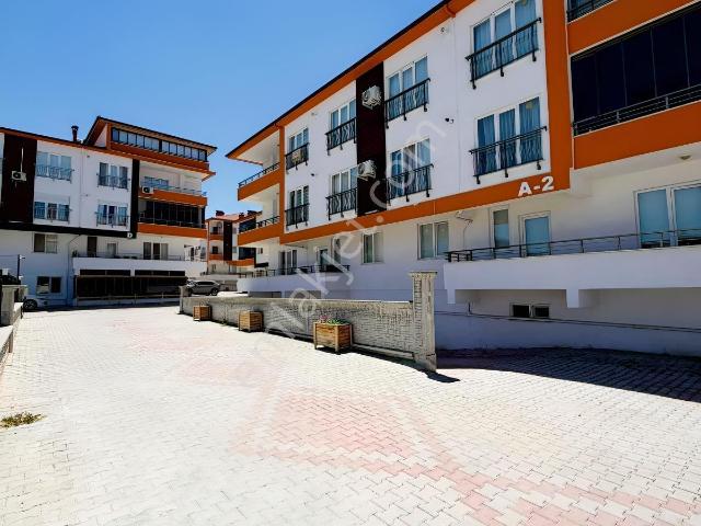 İnal Emlak'tan Site İçerisinde Satılık 4+1 225 M2 Lüks Daire