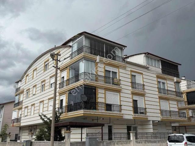 İnal Emlaktan Site İçerisinde Satılık 6+1 Lüks Dubleks Daire
