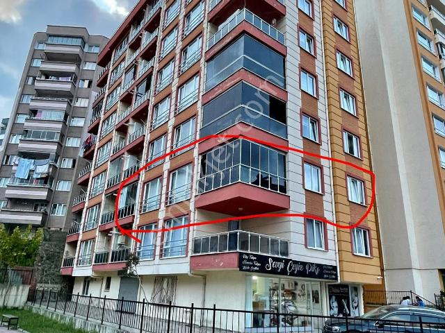 İnanç Emlaktan Gedikkayada Full Eşyalı Kapalı Otoparklı Satılık 3+1 Fırsat Daire