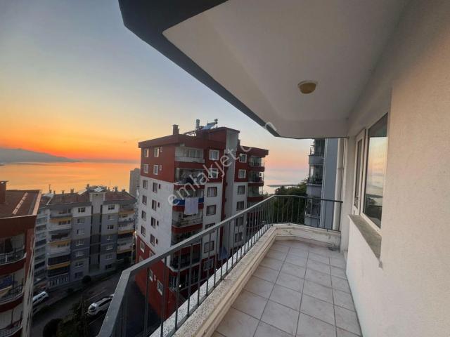 İnanç Emlaktan Giresun Fevziçakmakta Çınar Sitesinde 3+1 Kiralık Daire