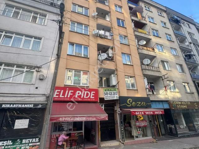İnanç Emlaktan Giresun Hacısiyamda Cadde Üstü Kiralık 2+1 Daire