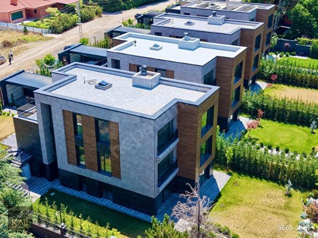 İncek'te 6+2 Özel Peyzaj Tasarımlı Müstakil Köşe VillaKali A.Ş