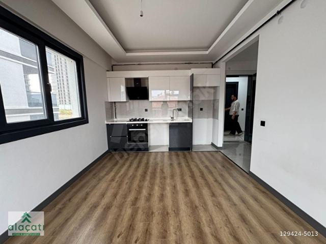 İncek'te Uygun Fiyatlı 1+1 Kiralık Yeni Daire