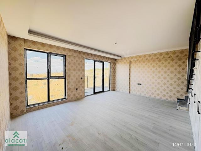 İNCEKTE VADİ MANZARALI 130 M 3+1 BAĞIMSIZ MUTFAK TERASLI Ferah