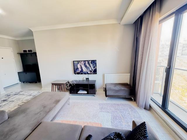 İncekte Ara Katta Ön Cephe Vadi Manzaralı Eşyalı Kiralık 1+1