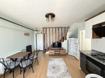 İncek'te Bulvara Sıfır Lüx Eşyalı Loft Kiralık 2+1