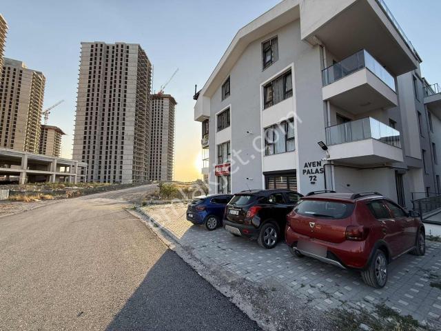 İncekte Jewel Avm Yanı yüksek Kredi Arakat/park Cephe Eşyalı 1+1