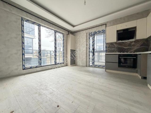 İncek'te Şık Tasarım Jewel Premium'a Komşu Kiralık 2+1