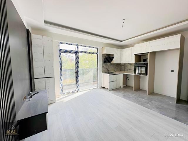 İNCEKTE SIFIR LÜKS 1+1 47 M ARA KAT K.OTOPARKLI DAİRE KALİ A.Ş