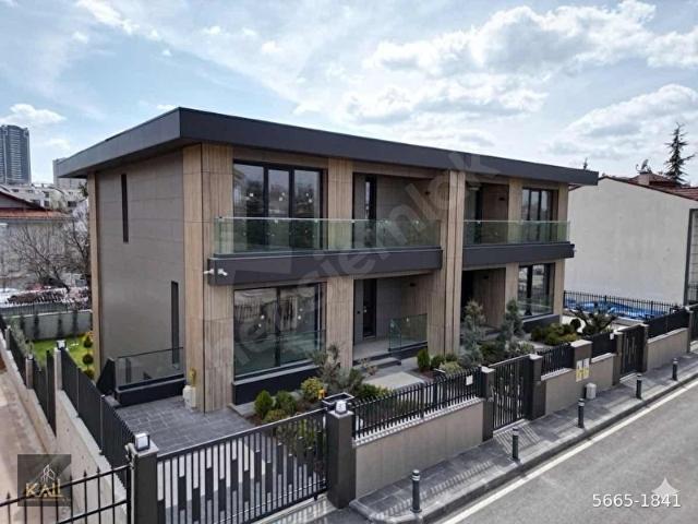 İncek Bulvar Yakını 8+4 600 m2 Kiralık Villa Kali A.Ş