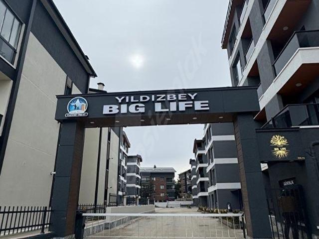 İNCEK GÜCENLİKLİ SİTEDE EŞYALI 1+1 DAİRE