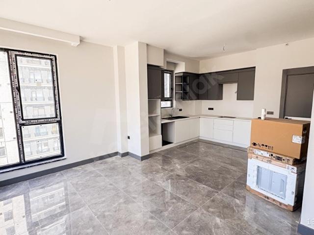 İNCEK DORA PRESTİJLİ YAŞAM ALACAATLIDA LÜKS KİRALIK 4,5+1 DAİRE