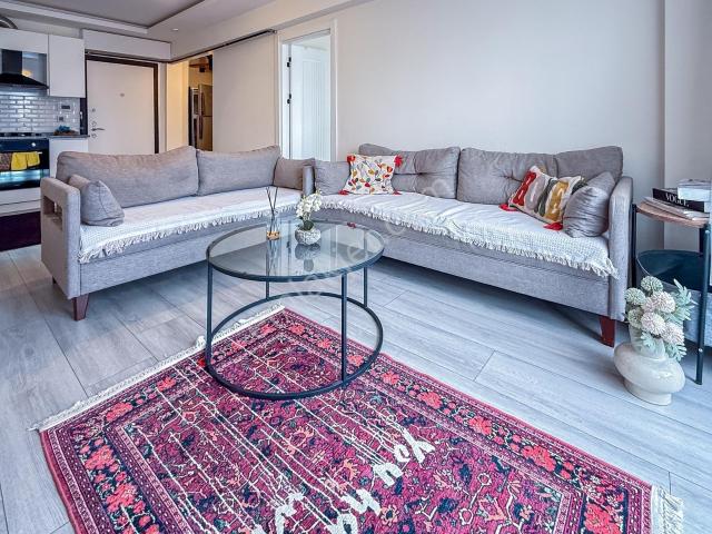 İncek Kızılcaşar'da Modern Şık Eşyalı Kiralık 2+1 Balkonlu Daire
