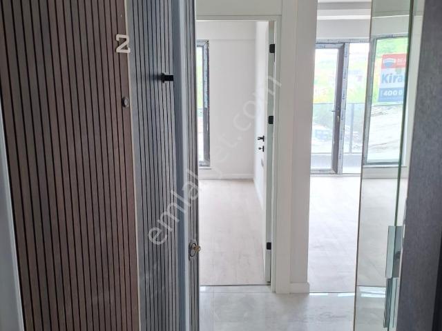 İncek Kızılcaşar'da Sıfır Binada Kiralık 1+1 Daire