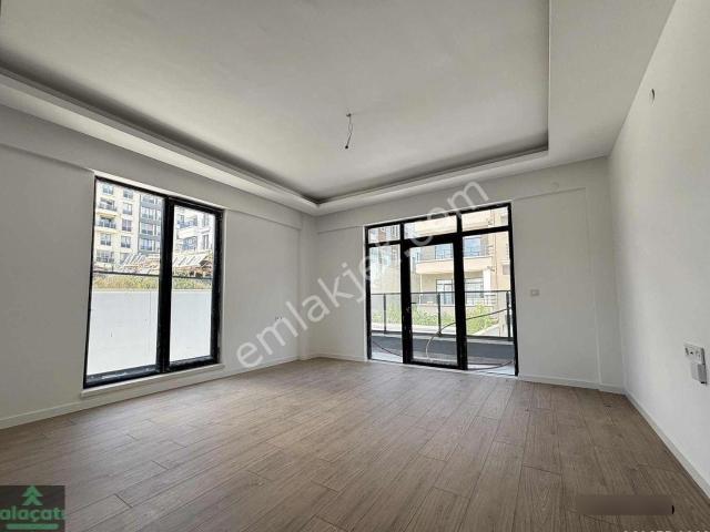 İncek Kızılcaşar'da 55 M2 Kiralık 1+1 Daire Bulvara Yakın