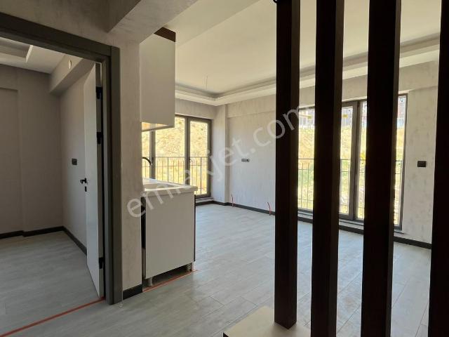 İncek Kızılcaşar'da/vista Yakını/kiralık 2+1 Dublex