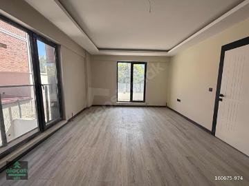 İNCEK KIZILCAŞAR'DA MERKEZİ KONUMDA DÜZ 2+1 SATILIK DAİRE