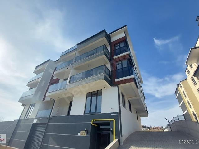 İNCEK KIZILCAŞARDA İSKANLI GENİŞ SIFIR 1+1 DAİRE