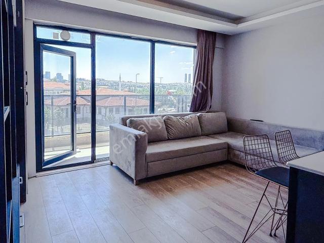 İncek Kiralık 1+1 | Balkonlu, Ara Kat, Kapalı Otoparklı