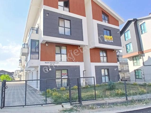 İncek Mahallesinde 2+1 Bağımsız Mutfaklı Çatı Dubleks Kiralık