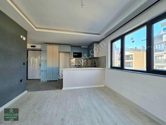 İncek Taşpınar, Balkonlu Yüksek Giriş, Çift Çepheli 1+1 Kiralık