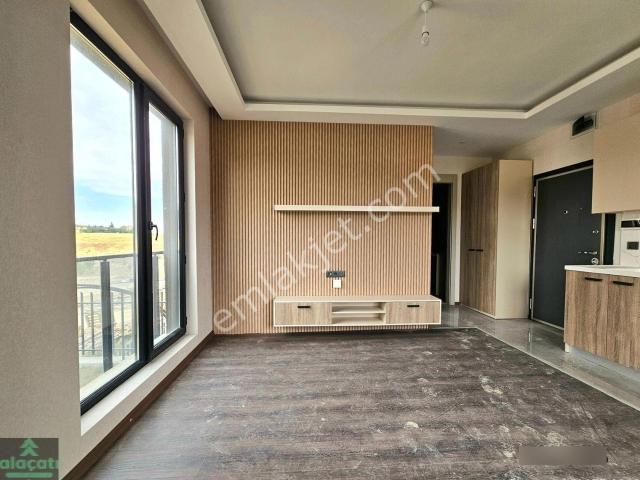 İncek Taşpınar' Da Merkezi Lokasyon Ön Cephe Geniş 1+1 Kiralık