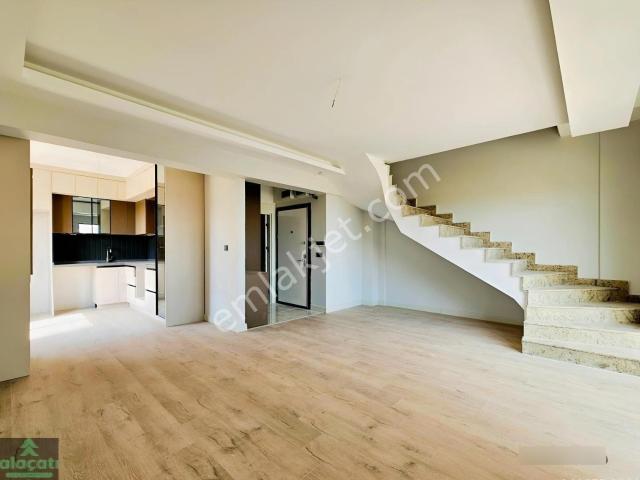 İncek Taşpınar İki Balkon, Cadde Üstü Önü Açık 2+1 Kiralık Daire
