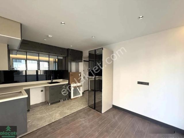 İncek Taşpınar'da Bahçe Kullanımlı Ultra Lüks 1+1 Kiralık Daire