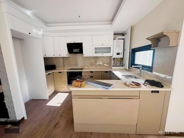 İNCEK TAŞPINAR EMLAKTAN KİRALIK 1+1 LÜX DAİRE