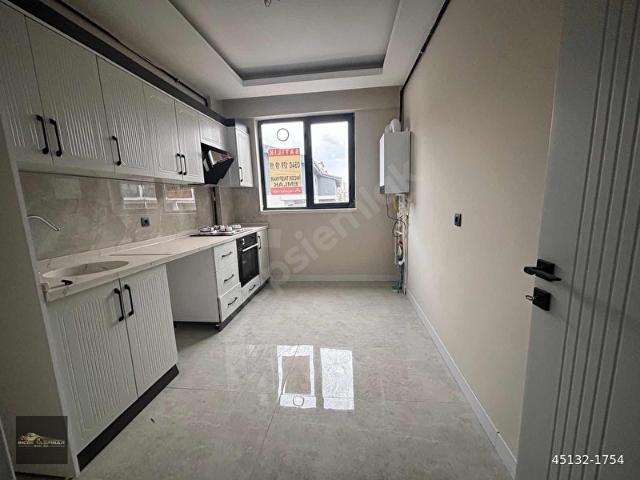 İNCEK TAŞPINAR EMLAKTAN SATILIK AYRI MUTFAKLI 2+1 LÜX DAİRE