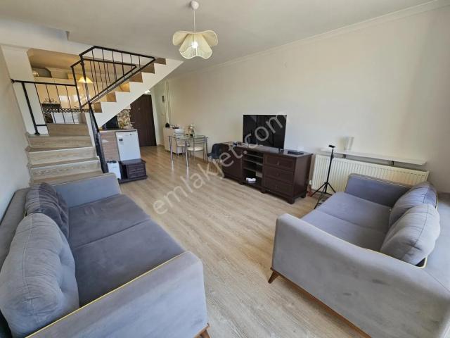 İncek Tek Yapı'da/eşyalı Kiralık/1+1 Geniş Dubleks Daire