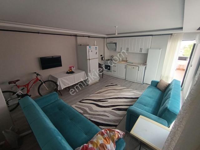 İncesu Balkonlu Asansörlü Eşyalı Klimalı 1+1 1.kat Kiralık Daire