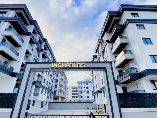 İncesu İnci Palas'da Deniz Manzaralı Kiralık Daire