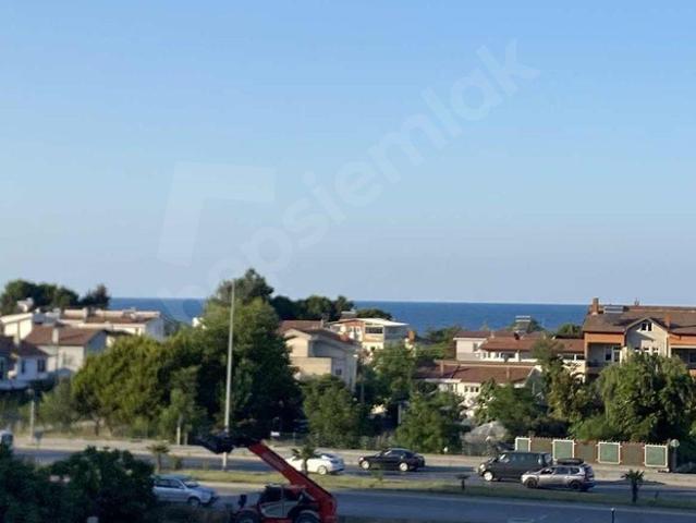 İNCESUDA SAHİLE 50METRE DENİZ MANZARALI ARA KAT LÜKS 1+1 DAİRE