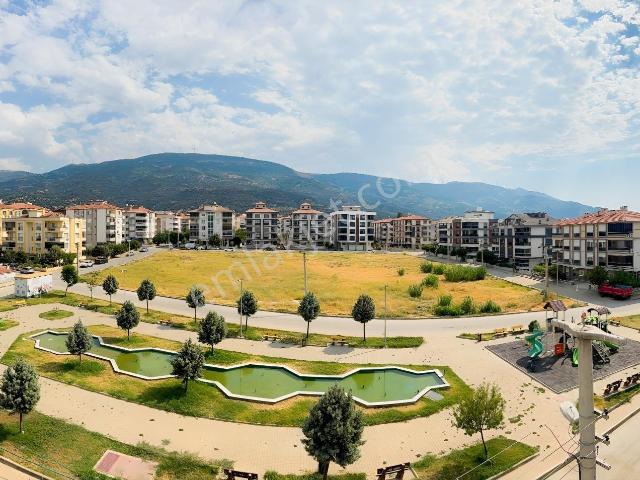 İnci Emlak'tan İbni Melek Mahallesi'nde 4+1 Satılık Daire