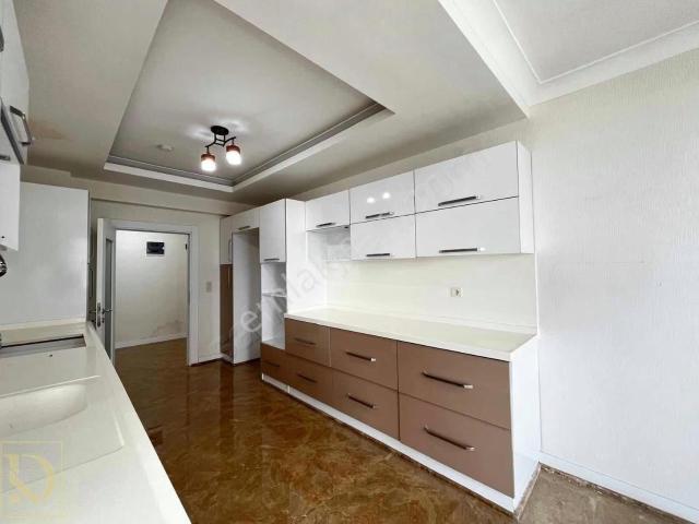 İnci Prime'da Acil Satılık Eşyalı Daire