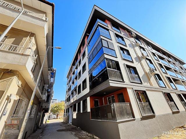 İNCİRLİOVA ZAFER MAHALLESİN'DE SATILIK ARA KAT 3+1 DAİRE