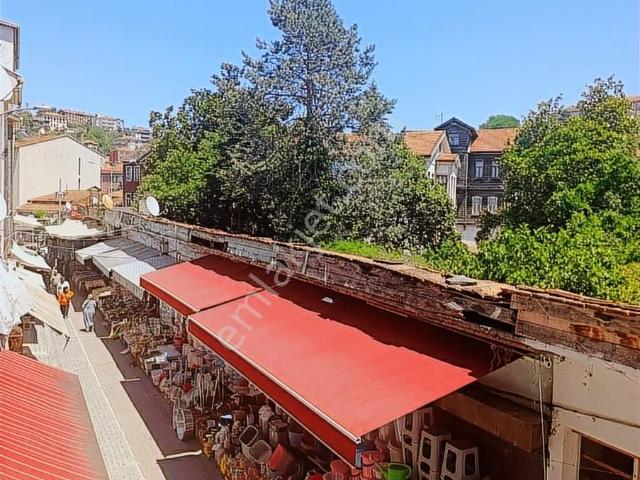 İnebolu Şehir Merkezi Satilik Müstakil 3. Katli Ev Ve Dükkan