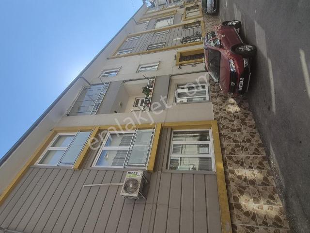İnegöl Merkez Şebboy Caddesi Mevkii Satılık 2+1 Daire