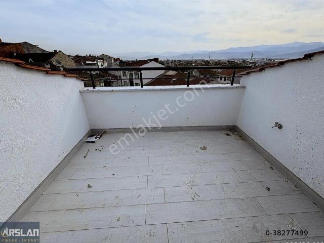 İnegöl Alanyurt Cumhuriyet Mah.3+1,155m2, 3.kat, Satılık Dubleks