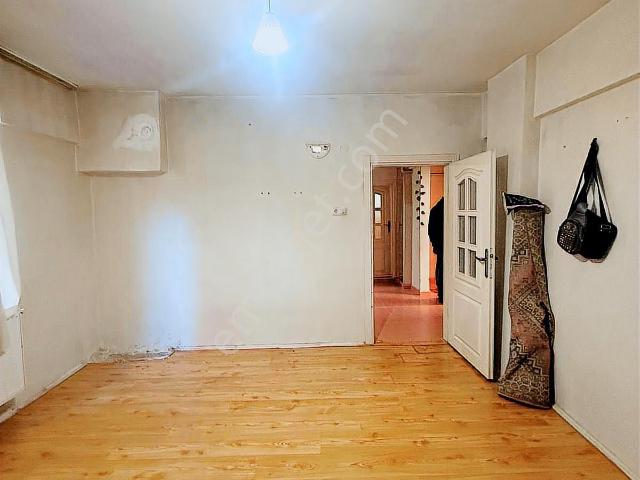 İnegöl Alanyurt Cumhuriyet Mah. 4+1, 180m2, Satılık Dublex Daire