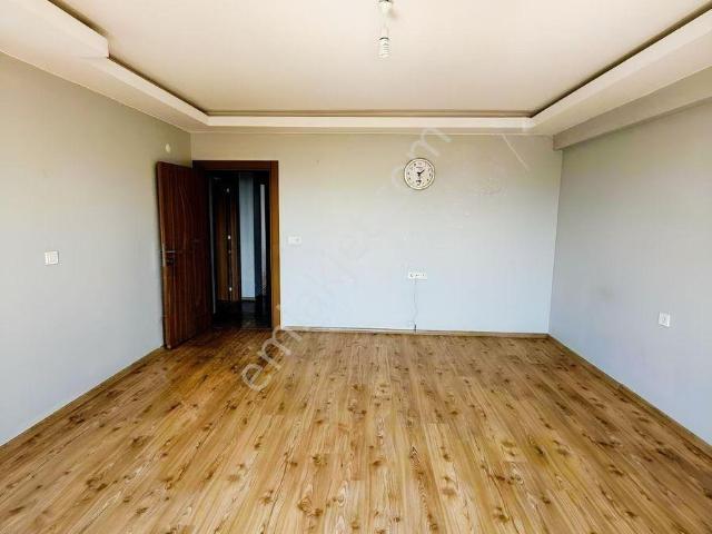 İnegöl Alanyurt Ertuğrul Gazı Mahallesı'nde Kıralık 2+ 1 Daıre