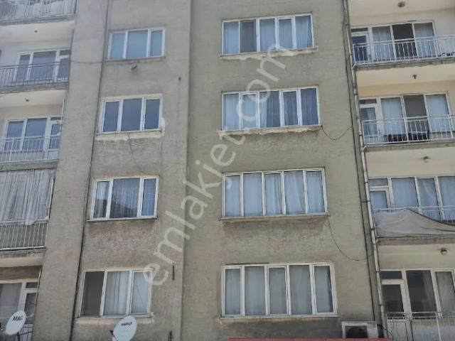İnegöl Çarşı Merkezde Satılık Uygun Fiyatlı 2+1 Daire